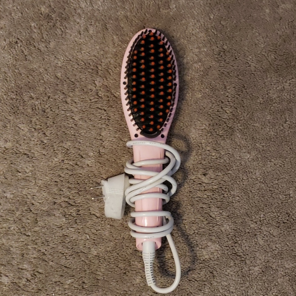 Straightening hair brush